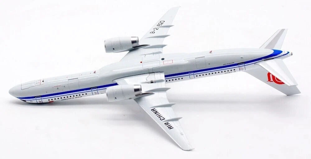AVIATION 200 B757-2Z0 AIR CHINA REG: B-2820